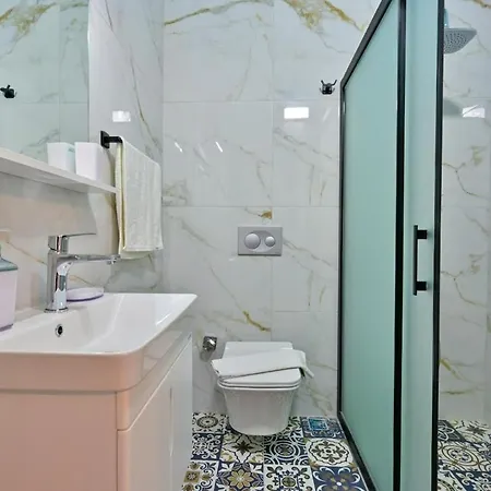 Ozbi 2-villa With Ootdoor Heated Pool For 4 People In *