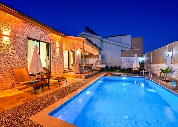 Ozbi 2-villa With Ootdoor Heated Pool For 4 People In * Fethiye