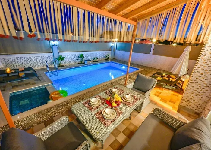 Villa Ozbi 2-villa With Ootdoor Heated Pool For 4 People In Fethiye