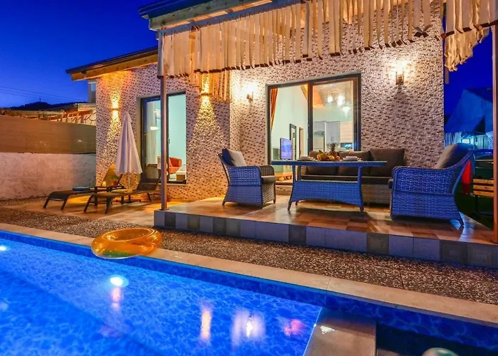 فيلة Ozbi 2-villa With Ootdoor Heated Pool For 4 People In فتحية