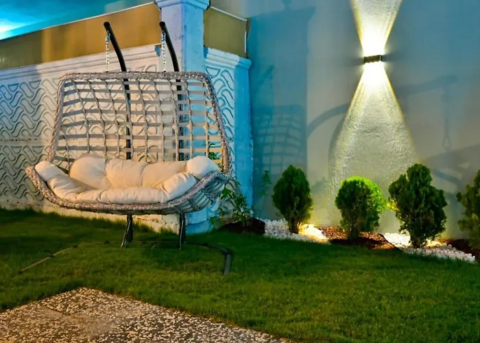 Ozbi 2-villa With Ootdoor Heated Pool For 4 People In فيلة فتحية