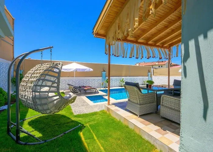 Ozbi 2-villa With Ootdoor Heated Pool For 4 People In ヴィラ