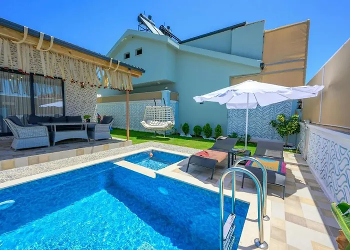 Ozbi 2-villa With Ootdoor Heated Pool For 4 People In