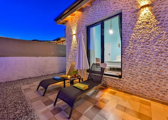 ヴィラ Ozbi 2-villa With Ootdoor Heated Pool For 4 People In *