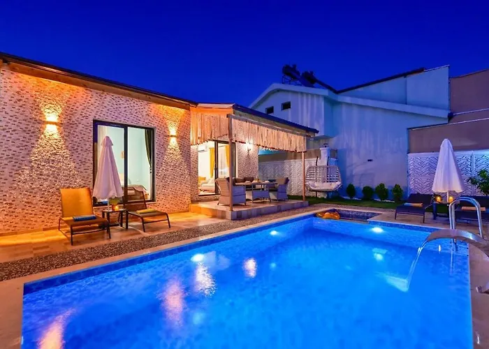 Ozbi 2-villa With Ootdoor Heated Pool For 4 People In ヴィラ *