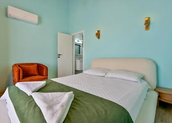 ヴィラ Ozbi 2-villa With Ootdoor Heated Pool For 4 People In フェティエ