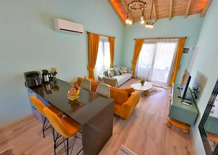 Ozbi 2-villa With Ootdoor Heated Pool For 4 People In